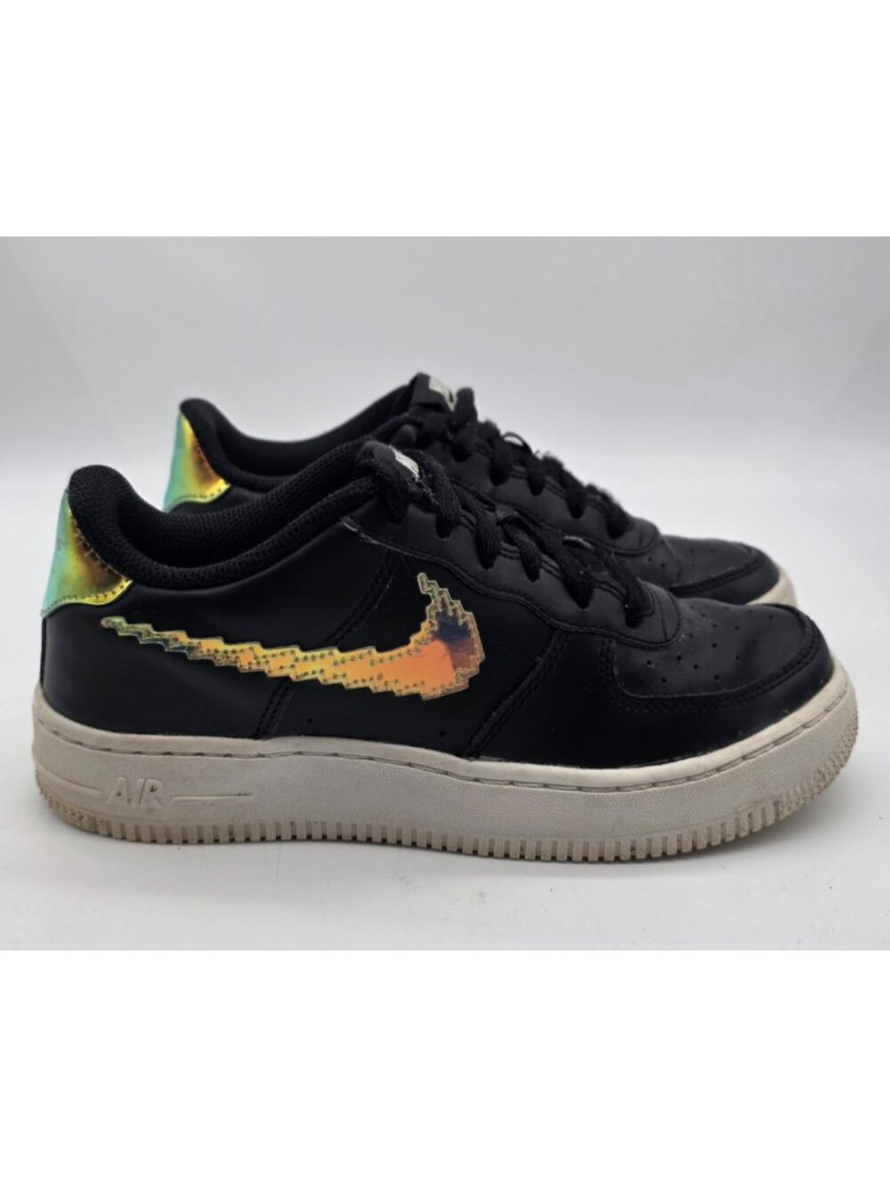 Nike Air Force 1 Sneakers Child Size 4.5 Low LV8 Digital Swoosh Black Shoes